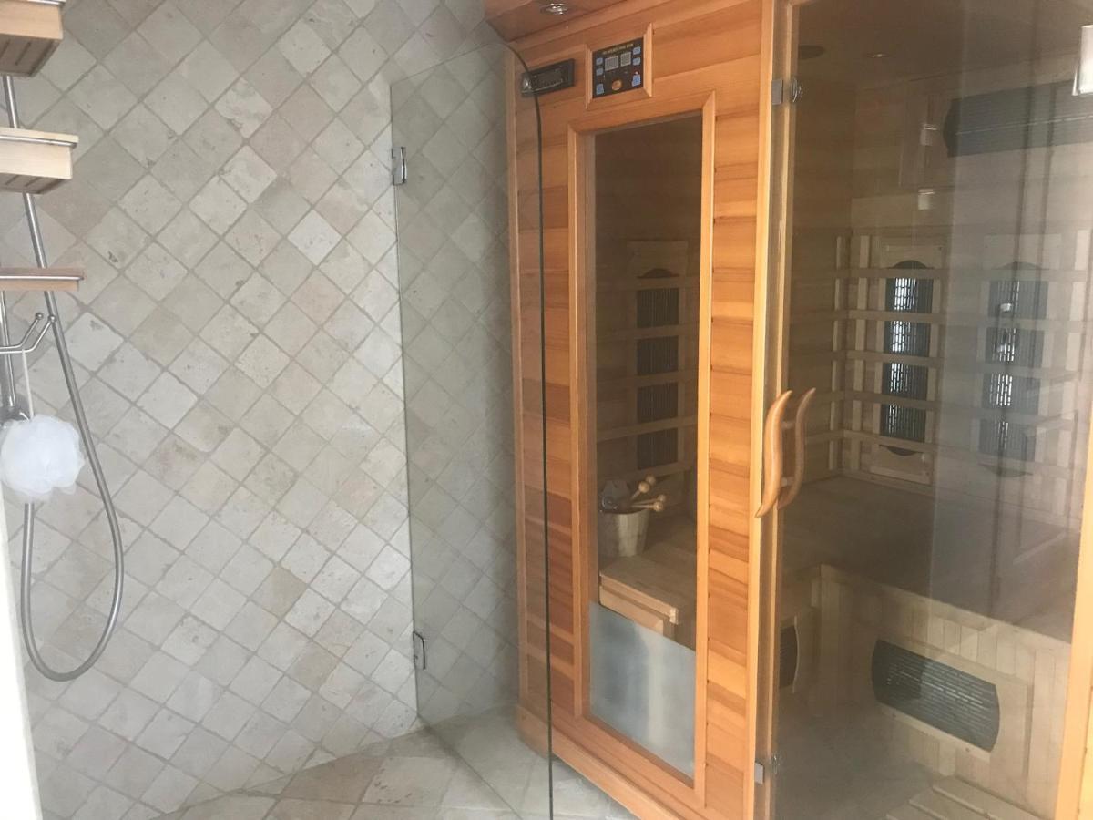Chambres Chez L'Habitant Villa L'Ile Aux Anges Saint-André エクステリア 写真